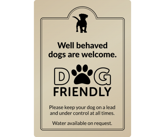 dg008g well behaved dogs welcome gold exterior sign