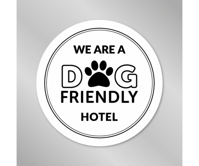 dg020 dog friendly hotel window sticker