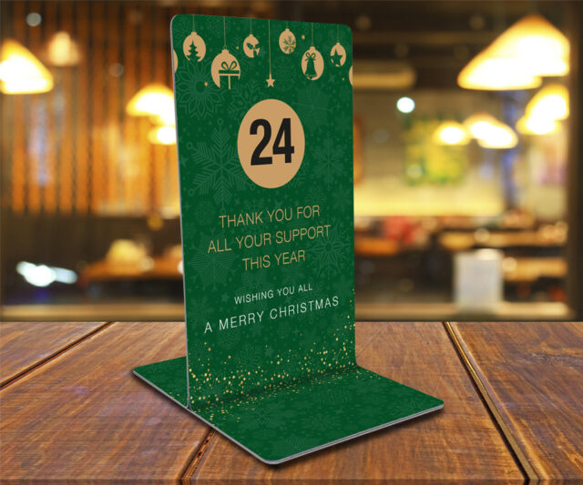 festive table number green small 900px