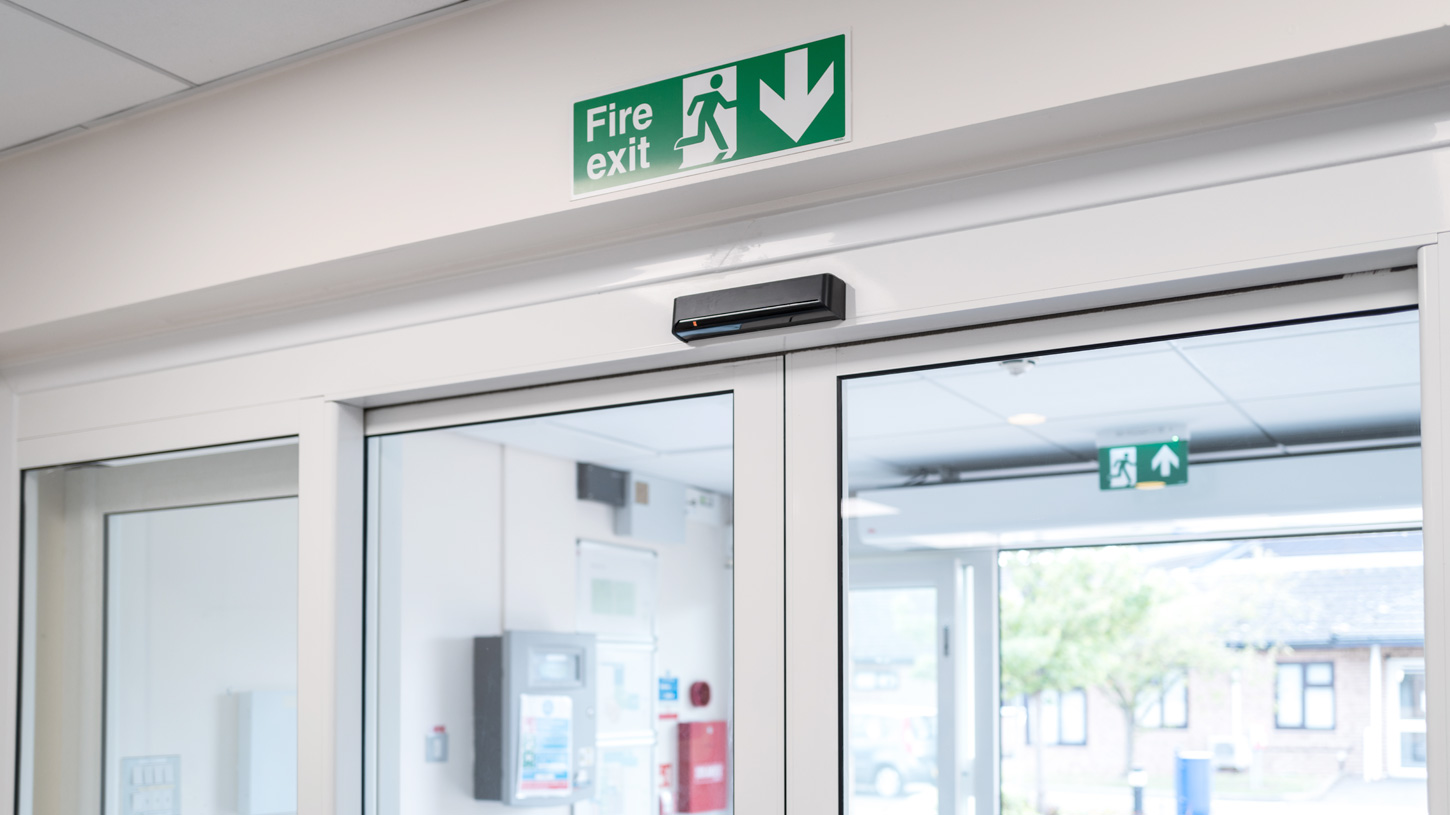 450 x 150mm Fire Escape Signs